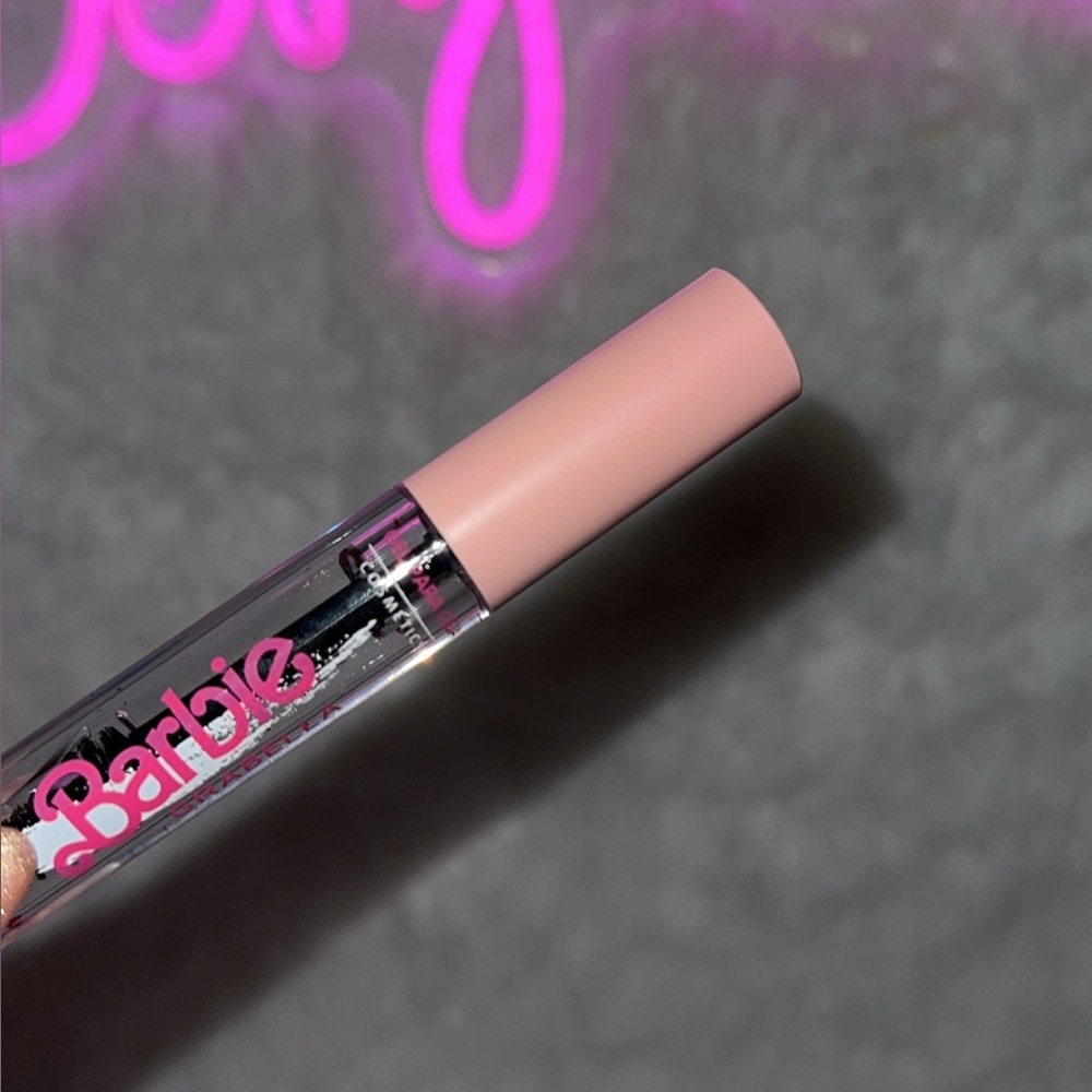 Barbie Pink makeup set - Picture 5 of 6